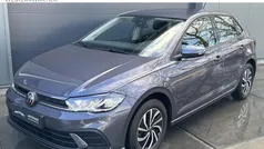 Grijs Gebruikt 2022 VW Polo Life Hatchback | € 20.439 (Eerlijke prijs)