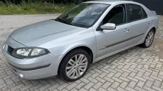 Grijs Gebruikt 2005 Renault Laguna II Hatchback | € 1.600 (Eerlijke prijs)