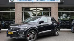 Zwart Gebruikt 2020 VW T-Roc Business SUV | € 17.940 (Eerlijke prijs)