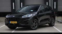 Zwart Gebruikt 2024 Ford Kuga ST-Line X SUV | € 35.995 (Eerlijke prijs)