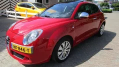 Rood Gebruikt 2015 Alfa Romeo MiTo Exclusive Hatchback | € 3.450 (Goede deal)