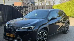 Zwart Gebruikt 2019 Lexus UX 250h Business Edition SUV | € 23.990 (Eerlijke prijs)