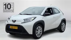 Wit Gebruikt 2024 Toyota Aygo Play Hatchback | € 18.450 (Eerlijke prijs)