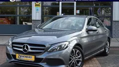 Grijs, metallic lak Gebruikt 2018 Mercedes C180 Sport Edition Sedan | € 22.950 (Goede deal)