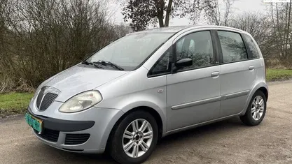 Occasion Lancia Musa 95 PK (69 kW) 2005 MPV