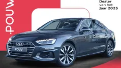 Grijs, metallic lak Gebruikt 2023 Audi A4 Advanced Sedan | € 31.900 (Goede deal)