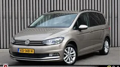 Geel Gebruikt 2016 VW Touran MPV | € 13.895 (Eerlijke prijs)