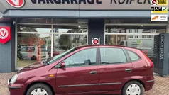 Gebruikt 2005 Nissan Almera Tino Tekna MPV | € 2.950 (Eerlijke prijs)