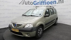 Beige Gebruikt 2008 Dacia Logan MCV Lauréate MPV | € 1.990 (Eerlijke prijs)
