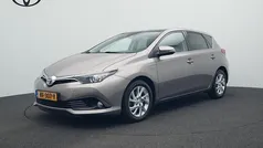 Gebruikt 2016 Toyota Auris Trend Hatchback | € 15.885 (Eerlijke prijs)