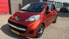 Rood Gebruikt 2009 Peugeot 107 Hatchback | € 2.750 (Goede deal)