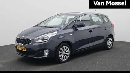 Blauw Gebruikt 2016 Kia Carens MPV | € 13.900 (Eerlijke prijs)