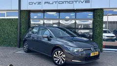 Grijs Gebruikt 2020 VW Golf VIII Style Hatchback | € 22.950 (Eerlijke prijs)