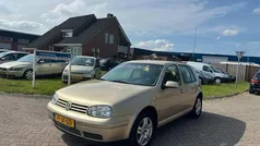 Beige Gebruikt 2002 VW Golf IV Hatchback | € 1.275 (Eerlijke prijs)