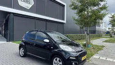 Zwart Gebruikt 2013 Peugeot 107 Sportium Hatchback | € 4.950 (Eerlijke prijs)