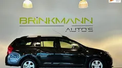 Zwart, metallic lak Gebruikt 2015 Dacia Logan MCV Prestige MPV | € 6.695 (Eerlijke prijs)