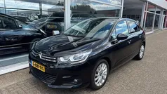 Zwart Gebruikt 2018 Citroën C4 Feel Hatchback | € 7.450 (Goede deal)