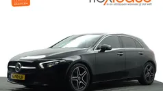 Zwart metallic Gebruikt 2019 Mercedes A220 Prestige Hatchback | € 24.900 (Eerlijke prijs)