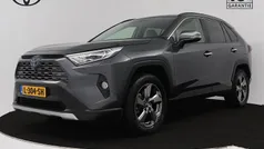 Grijs Gebruikt 2019 Toyota RAV4 Hybrid Executive SUV | € 32.945 (Eerlijke prijs)
