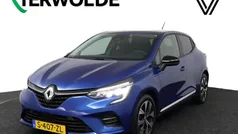 Gebruikt 2023 Renault Clio V Evolution Hatchback | € 17.795 (Eerlijke prijs)