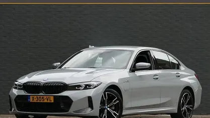 Occasion BMW 320 Shadowline 163 PK (119 kW) 2024 Grijs Sedan