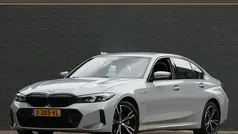 Grijs Gebruikt 2024 BMW 320 Shadowline Sedan | € 43.850 (Eerlijke prijs)