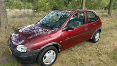 Rood Gebruikt 1998 Opel Corsa Eco Hatchback | € 1.150 (Eerlijke prijs)