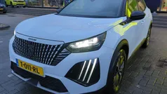 Wit Gebruikt 2023 Peugeot e-2008 GT SUV | € 25.895 (Eerlijke prijs)