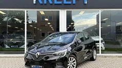 Zwart Gebruikt 2021 Renault Clio V Intens Hatchback | € 12.450 (Goede deal)