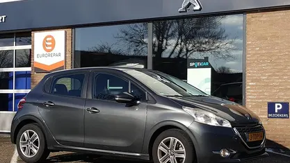 Occasion Peugeot 208 Envy 82 PK (60 kW) 2014 Grijs Hatchback