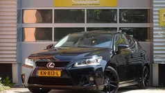 Zwart, metallic lak Gebruikt 2016 Lexus CT200h Sport Line Hatchback | € 12.750 (Super prijs)