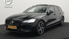 Gebruikt 2022 Volvo V60 R-Design Stationwagen | € 34.670 (Goede deal)