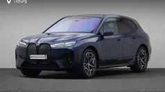 Blauw Gebruikt 2022 BMW iX Comfort Edition SUV | € 63.880 (Eerlijke prijs)