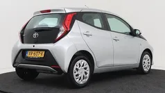 Gebruikt 2019 Toyota Aygo X-play Hatchback | € 9.199 (Goede deal)