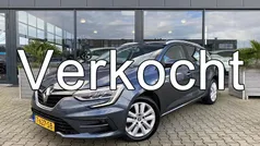 Grijs (metallic) Gebruikt 2023 Renault Mégane GrandTour Equilibre Stationwagen | € 16.850 (Goede deal)