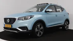 Licht blauw metallic Gebruikt 2020 MG ZS Luxury Sedan | € 14.750 (Eerlijke prijs)