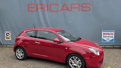 Occasion Alfa Romeo MiTo Exclusive 142 PK (104 kW) 2017 Rood Hatchback
