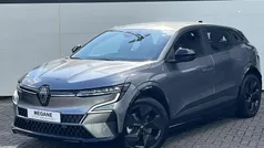 Gebruikt 2025 Renault Mégane Evolution Hatchback | € 36.445 (Eerlijke prijs)