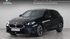 Zwart, metallic lak Gebruikt 2024 BMW 120 M Sport Hatchback | € 41.950 (Super prijs)