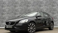 Gebruikt 2019 Volvo V40 Dynamic Stationwagen | € 20.194 (Eerlijke prijs)