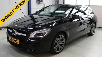 Occasion Mercedes CLA180 Shooting Brake Ambition 122 PK (89 kW) 2016 Zwart Stationwagen