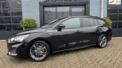 Gebruikt 2019 Ford Focus ST-Line Stationwagen | € 17.895 (Eerlijke prijs)
