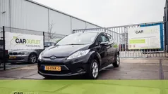 Zwart Gebruikt 2010 Ford Fiesta Titanium Hatchback | € 4.575 (Eerlijke prijs)