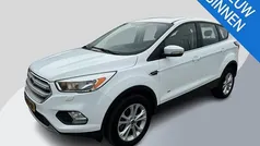 Wit Gebruikt 2017 Ford Kuga Titanium SUV | € 18.900 (Eerlijke prijs)