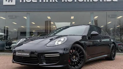 Gebruikt 2015 Porsche Panamera Hatchback | € 43.940 (Eerlijke prijs)