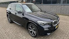 Zwart Gebruikt 2019 BMW X5 Executive SUV | € 39.450 (Eerlijke prijs)