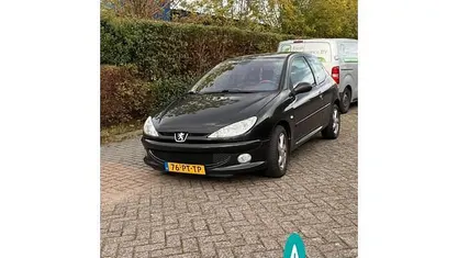 Occasion 2005 Peugeot 206 Hatchback | € 1.999 (Eerlijke prijs)