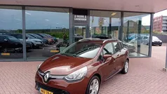 Bruin Gebruikt 2015 Renault Clio GrandTour Expression Stationwagen | € 9.950 (Eerlijke prijs)