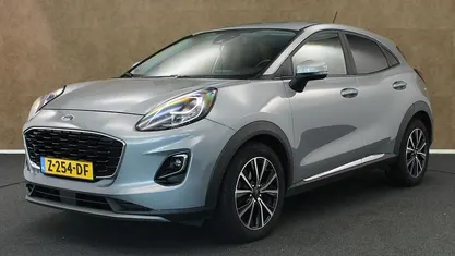 Grijs Occasion 2021 Ford Puma Titanium SUV | € 17.645 (Eerlijke prijs)