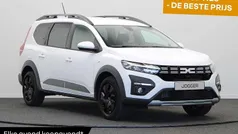 Gebruikt 2025 Dacia Jogger Expression MPV | € 23.945 (Eerlijke prijs)